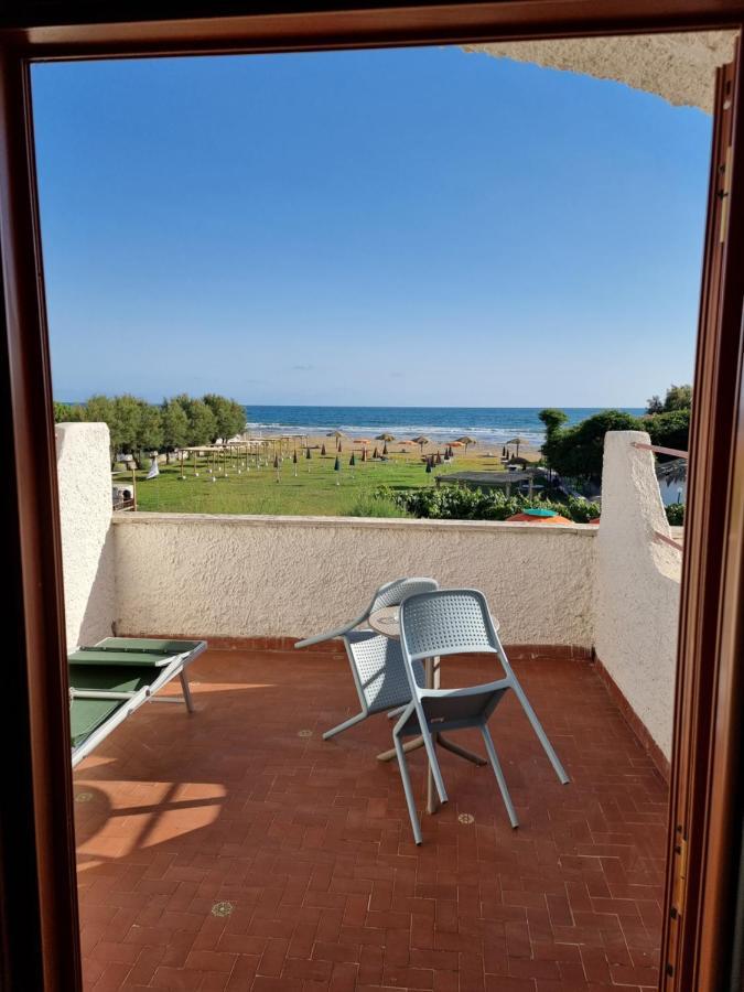 Hotel Portofina Santa Marinella Exterior foto